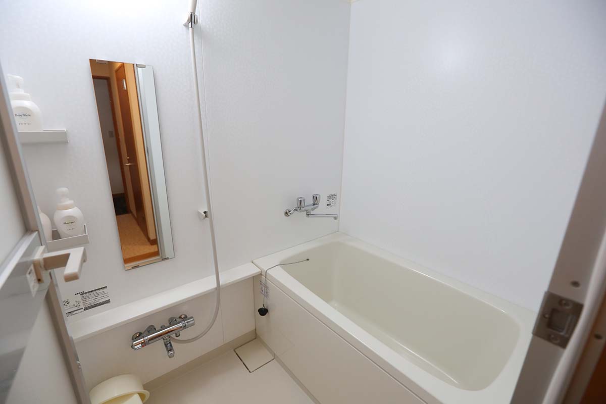 洋室(風呂・トイレあり)03